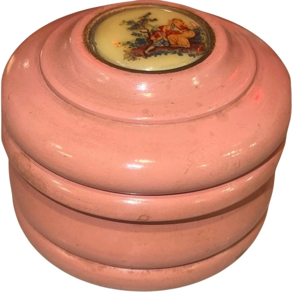 VTG Pink Musical Trinket Box Boudoir Vanity Courting Couple Japan Wind‎ Up Decor
